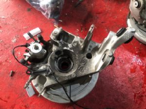 Jaguar XE Series X760 2015-2017 RR Knuckle