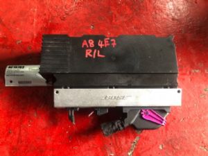 Audi A8 4E 2007-2009 Stereo Amplifier