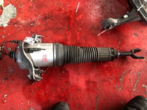 Audi A8 4E 2007-2009 RF Air Absorber