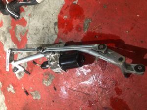 Jaguar XE Series X760 2015-2017 Front Wiper Motor