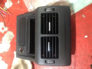 Jaguar XE Series X760 2015-2017 Rear Air Conditioning Vent