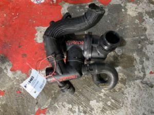 Jaguar XE Series X760 2015-2017 Thermostat Housing