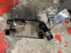 Jaguar XE Series X760 2015-2017 Engine Oil Cooler