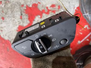 Audi A4 8W 2015-2018 Headlight Switch