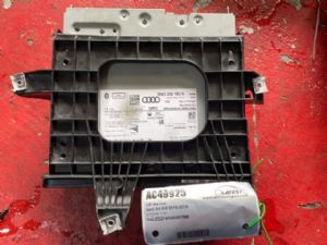 Audi A4 8W 2015-2018 CD Stacker