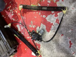 Audi A4 8W 2015-2018 LF Door Regulator Motor