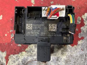 Audi A4 8W 2015-2018 LF Door Control Module