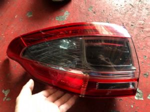 Ford S-Max Titanium 2006-2011 L Tail Light