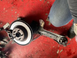 Ford S-Max Titanium 2006-2011 LR Knuckle