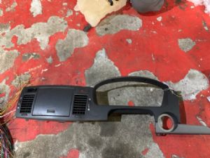 Chevrolet Epica V250 2010-2014 Dash Vent Surround Centre