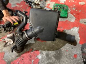Chevrolet Epica V250 2010-2014 Air Cleaner Assembly EFI Air Box
