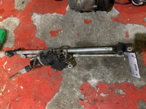 Chevrolet Epica V250 2010-2014 Front Wiper Motor