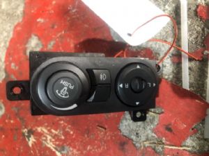 Chevrolet Epica V250 2010-2014 Mirror Retract Switch