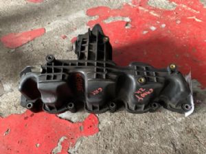 Volkswagen Caddy Type 2K 2003-2009 Engine Inlet Manifold