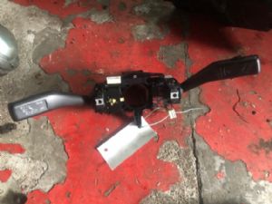 Volkswagen Caddy Type 2K 2003-2009 Indicator Switch