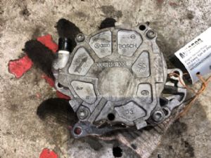 Volkswagen Caddy Type 2K 2003-2009 Engine Vacuum Pump