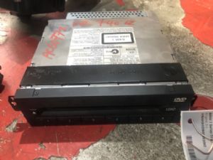 BMW 7 Series 740LI F02 CD Stacker