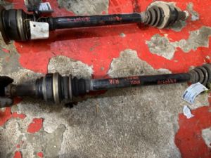 BMW 7 Series 740LI F02 RR Driveshaft