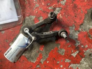 BMW 216i F45 lci RR Sway Bar Link