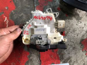 Audi A5 8T 2013-2016 RF Door Actuator