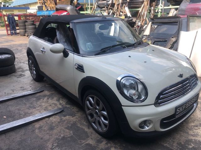 Mini Cooper R57