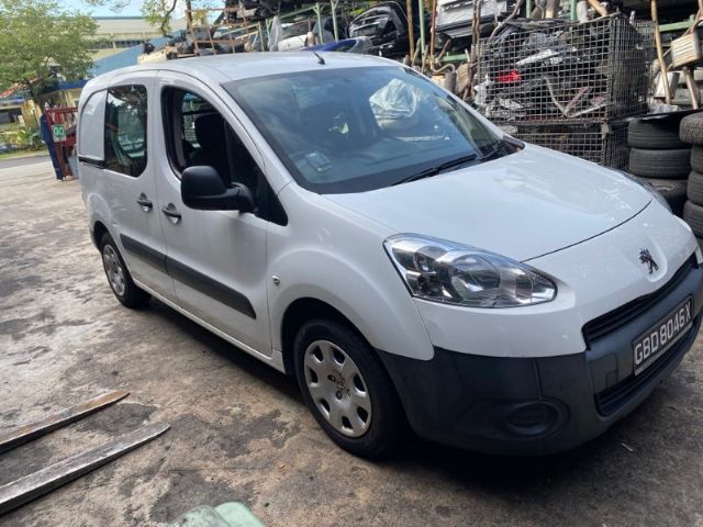 Peugeot Partner B9 2012-2015