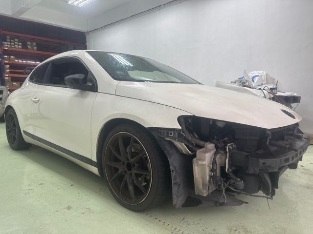 Volkswagen Scirocco 1K8 2009-2013
