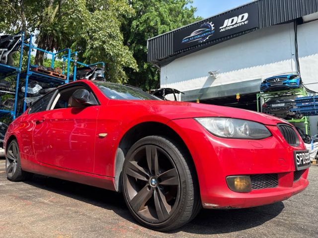 BMW 3 Series  325I E92