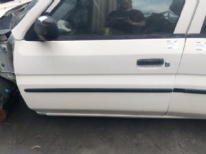 Mazda Metro 121 01/96-11/97 LF Door Complete