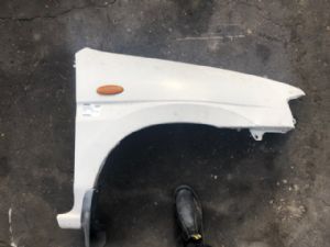 Mazda Metro 121 01/96-11/97 RF Guard/Fender