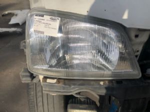 Daihatsu Terios J100G 1997-1999 R Headlight