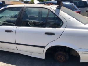 BMW 318i G20 LR Door Complete
