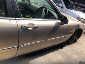 Honda Legend KA4 RF Door Complete