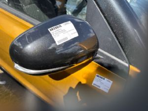 Suzuki Vitara LY 2015-2024 RF Door Elec Mirror