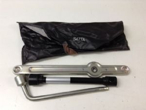 Nissan Vanette SK 1999-2011 Tool Kit