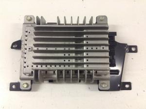 Mazda Roadster NC Stereo Amplifier