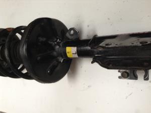 Mazda Premacy CP 1999-2004 LF Strut