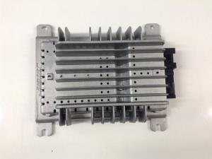 Mazda RX8 FE1031 07/03 - Stereo Amplifier