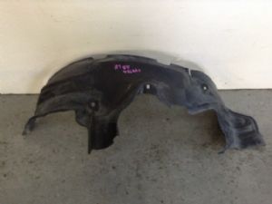 Mazda 121 DB1032 11/93-12/95 LF Guard Liner