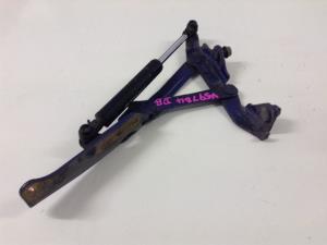 Mazda 121 DB1032 11/93-12/95 R Boot Hinge