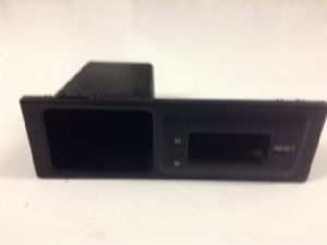 Mazda 121 DB1032 11/93-12/95 Clock