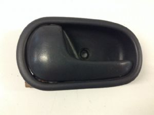 Mazda 121 DB1032 11/93-12/95 LR Door Interior Handle