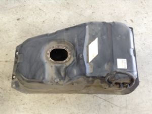 Mitsubishi Delica SK Fuel Tank