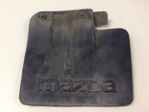 Mazda E1800 SK RR Mudflap