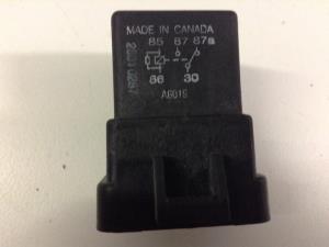 Ford Escape ZC 2006 - 2007 Misc Relay