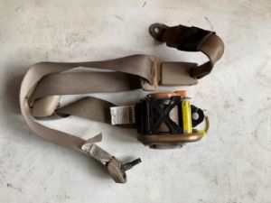 Toyota Prado VZJ95 07/96-12/02 RF Seat Belt