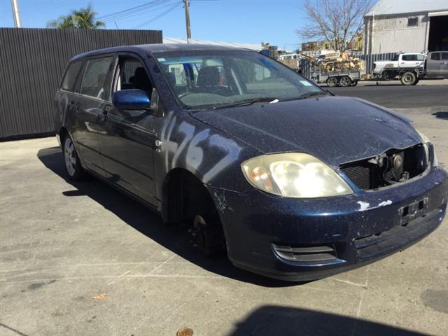 Toyota Fielder ZZE120