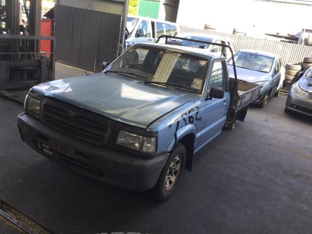 Mazda B2500 UF
