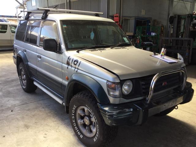 Mitsubishi Pajero V47W