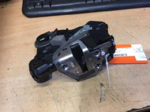 Lexus RX350 GSU35R LF Central Locking Solenoid